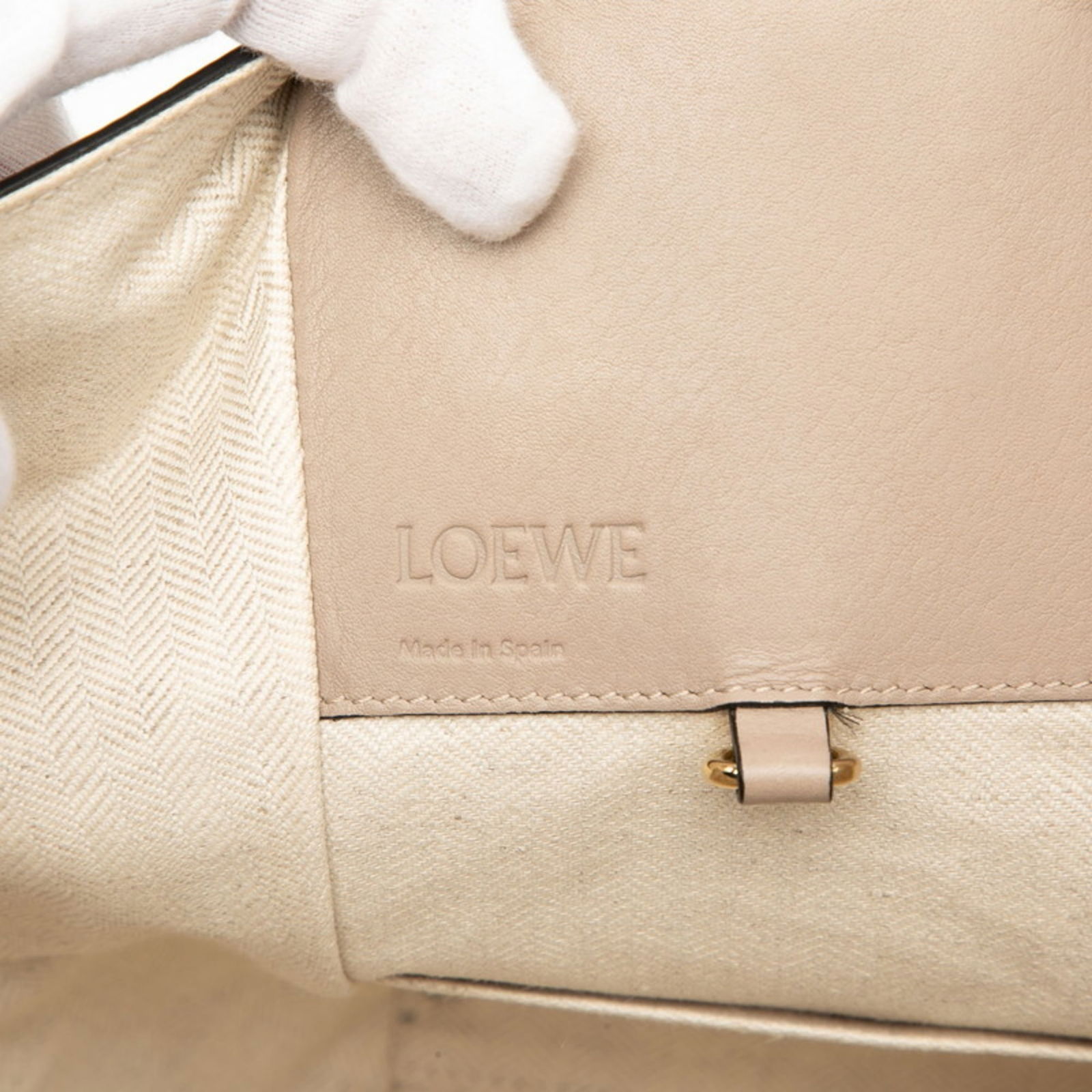 Loewe Leather Shoulder Bag - 5