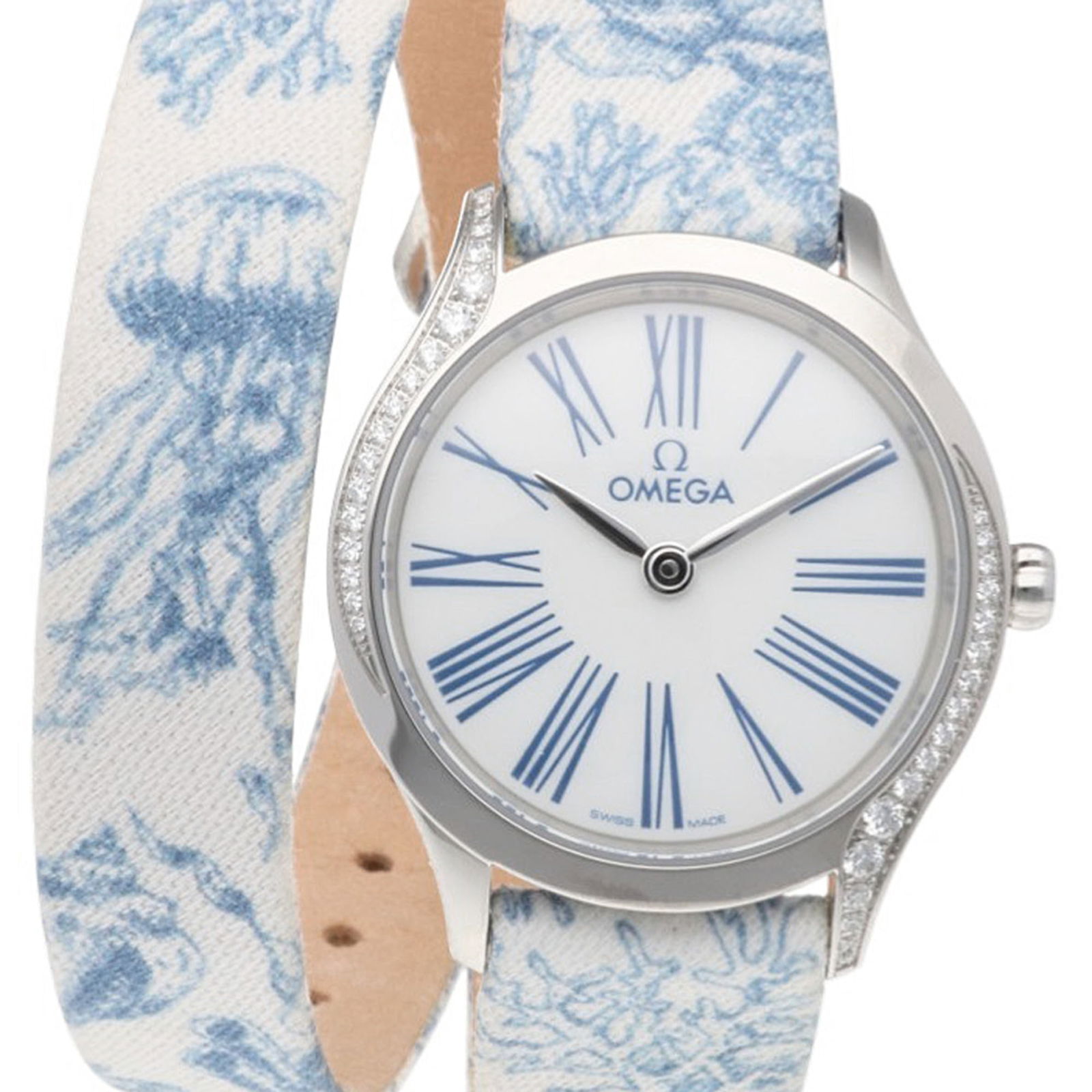 Wristwatch Omega: Wristwatch Omega A pre-owned Omega wristwatch, perfect for the discerning collector, boasts a sleek 26mm stainless steel case and crisp white dial. With its classic design and reliable Swiss