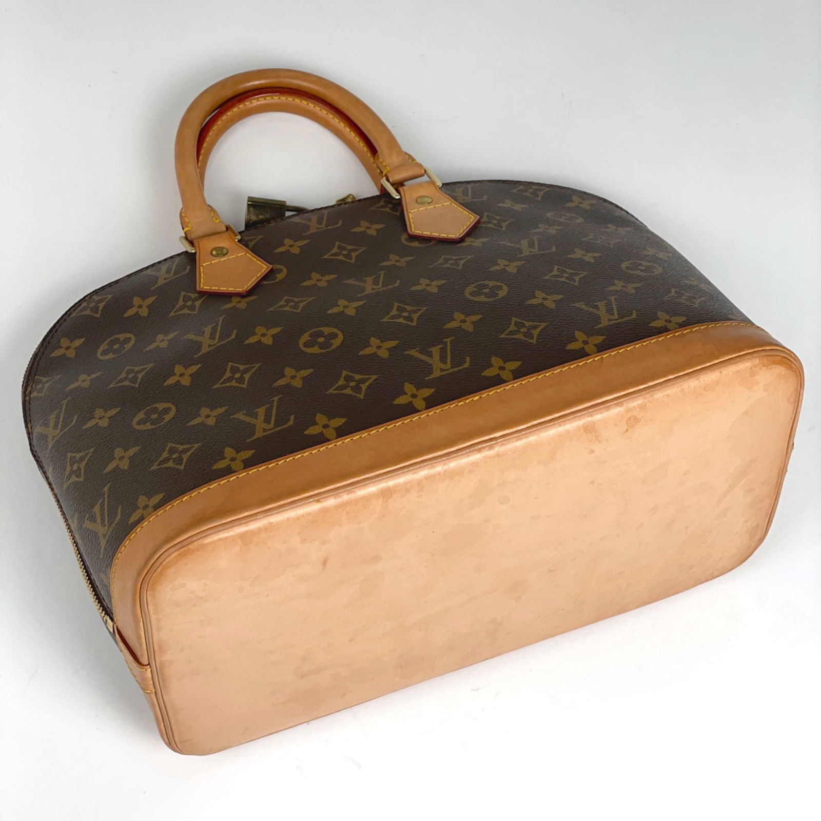 Louis Vuitton Monogram Handbag - 2
