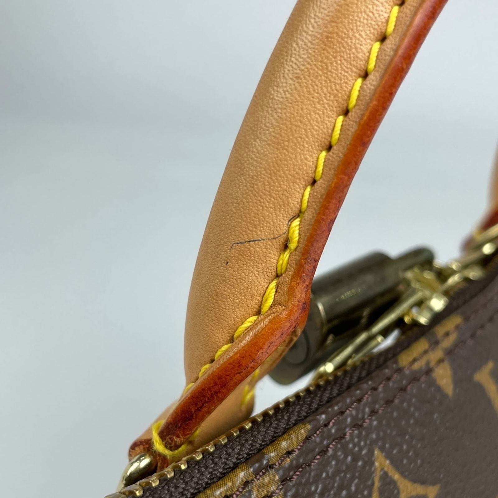 Louis Vuitton Monogram Handbag - 5