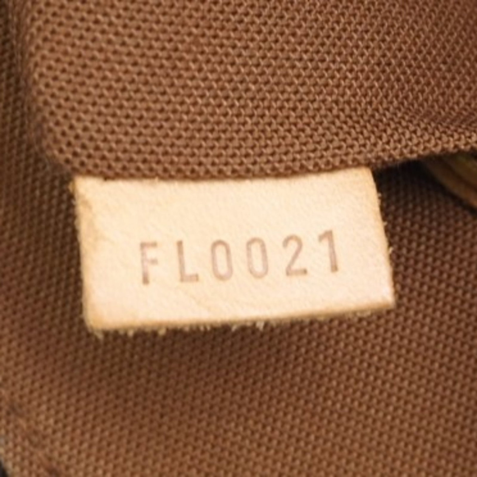 Louis Vuitton Monogram Handbag - 12