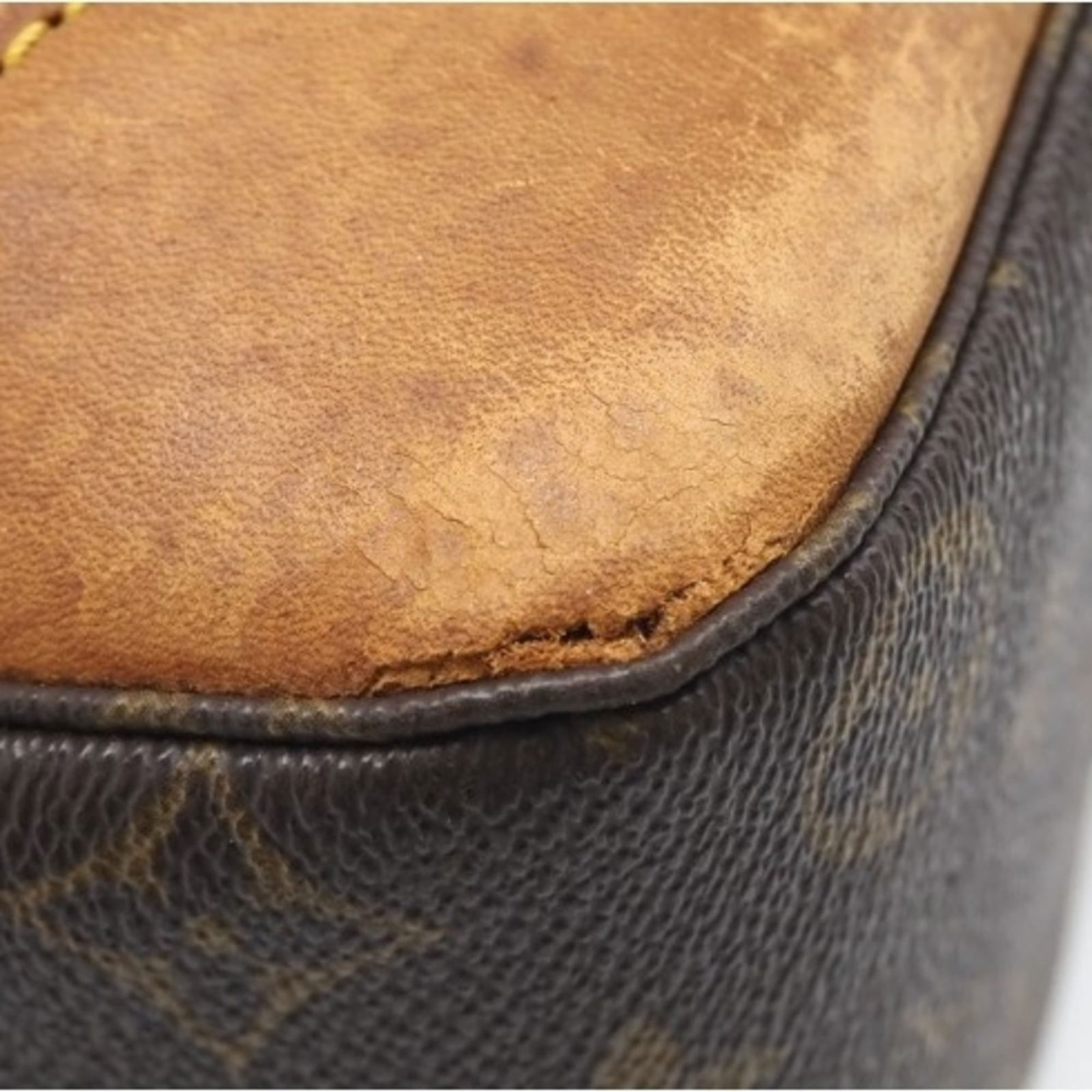 Louis Vuitton Monogram Shoulder Bag - 8