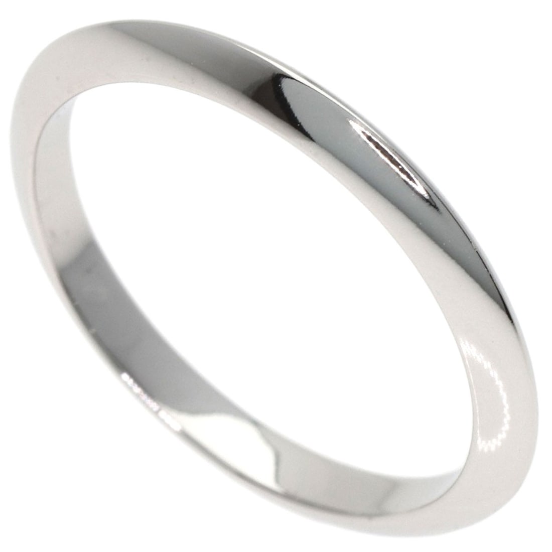 Tiffany & Co. Platinum PT950 Knife Edge Ring: Tiffany & Co. Platinum PT950 Knife Edge Ring A sleek and modern statement piece, the Tiffany & Co. Platinum PT950 Knife Edge Ring boasts a striking silver finish and exceptional craftsmanship, making