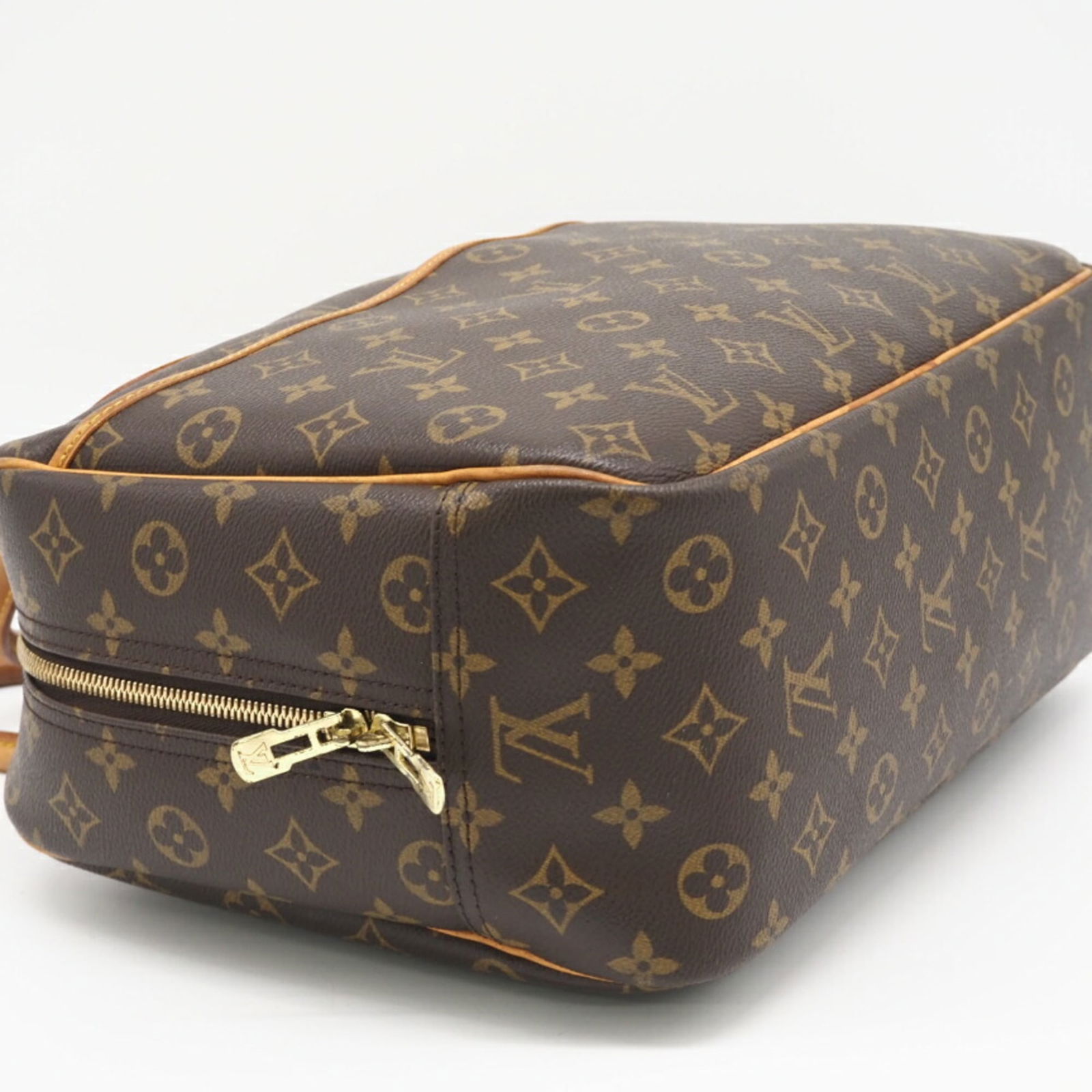 Louis Vuitton Monogram Handbag - 4