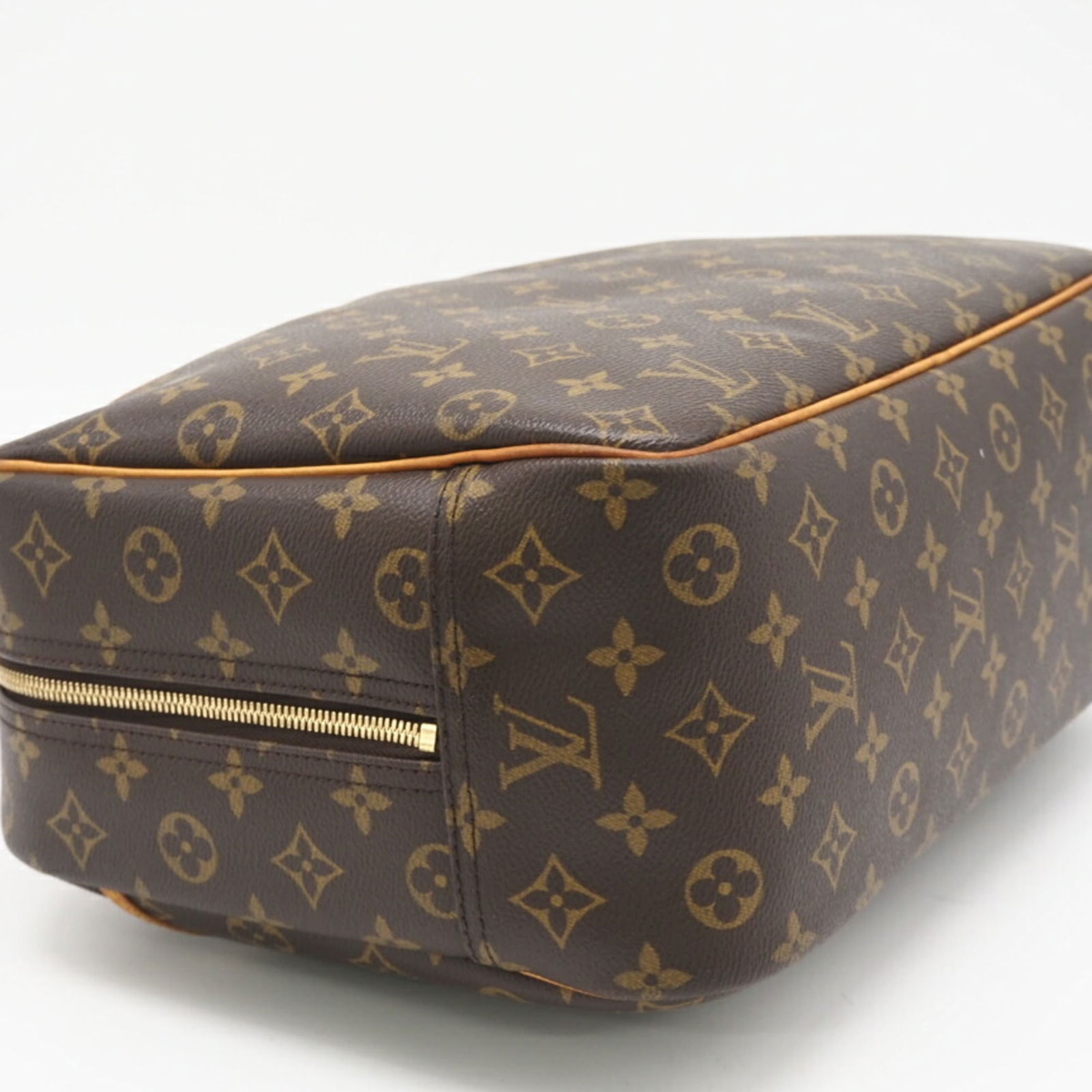 Louis Vuitton Monogram Handbag - 5