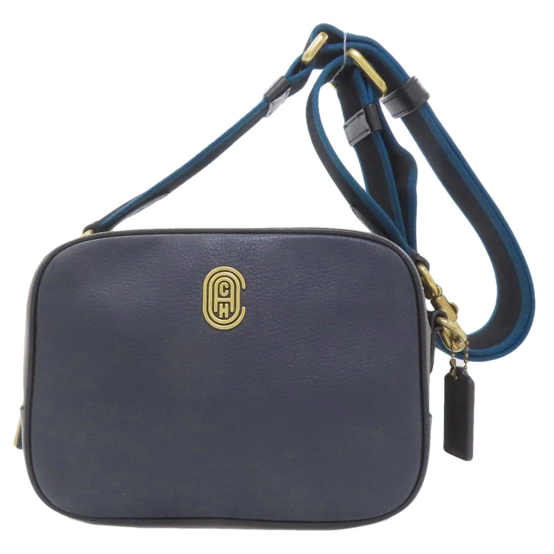Calf COACH 79464 logo Shoulder Bag: Calf COACH 79464 logo Shoulder Bag Elevate your everyday style with the timeless Calf COACH 79464 logo shoulder bag, boasting a sleek gray and navy exterior that exudes sophistication. The classic