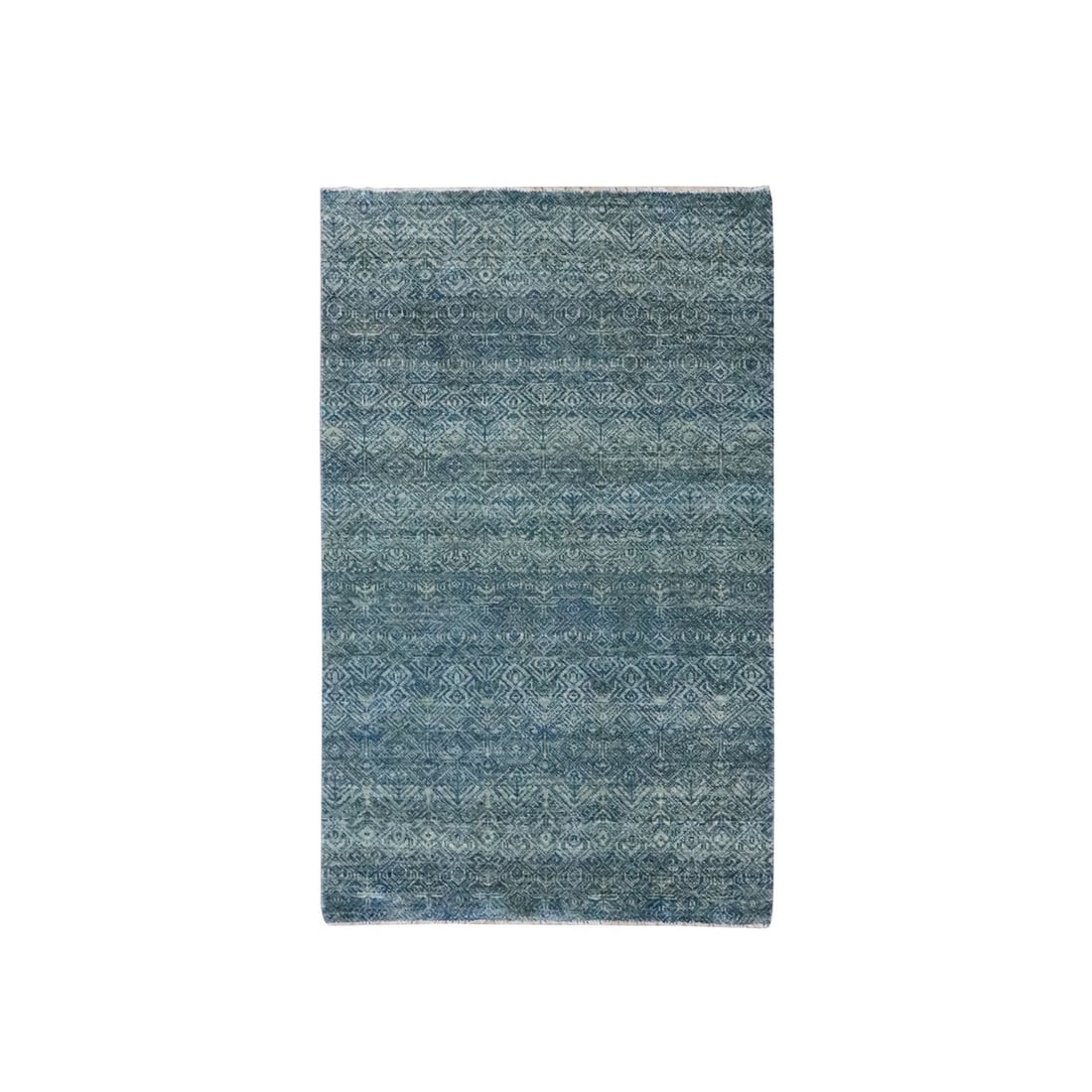 Oriental Hand Knotted Rug 3'1"x5' Ocean Blue Kohinoor Herat Pattern Wool: Oriental Hand Knotted Rug 3'1"x5' Ocean Blue Kohinoor Herat Pattern Wool Experience the timeless beauty of India's rich cultural heritage with this stunning Oriental Hand Knotted Rug, expertly
