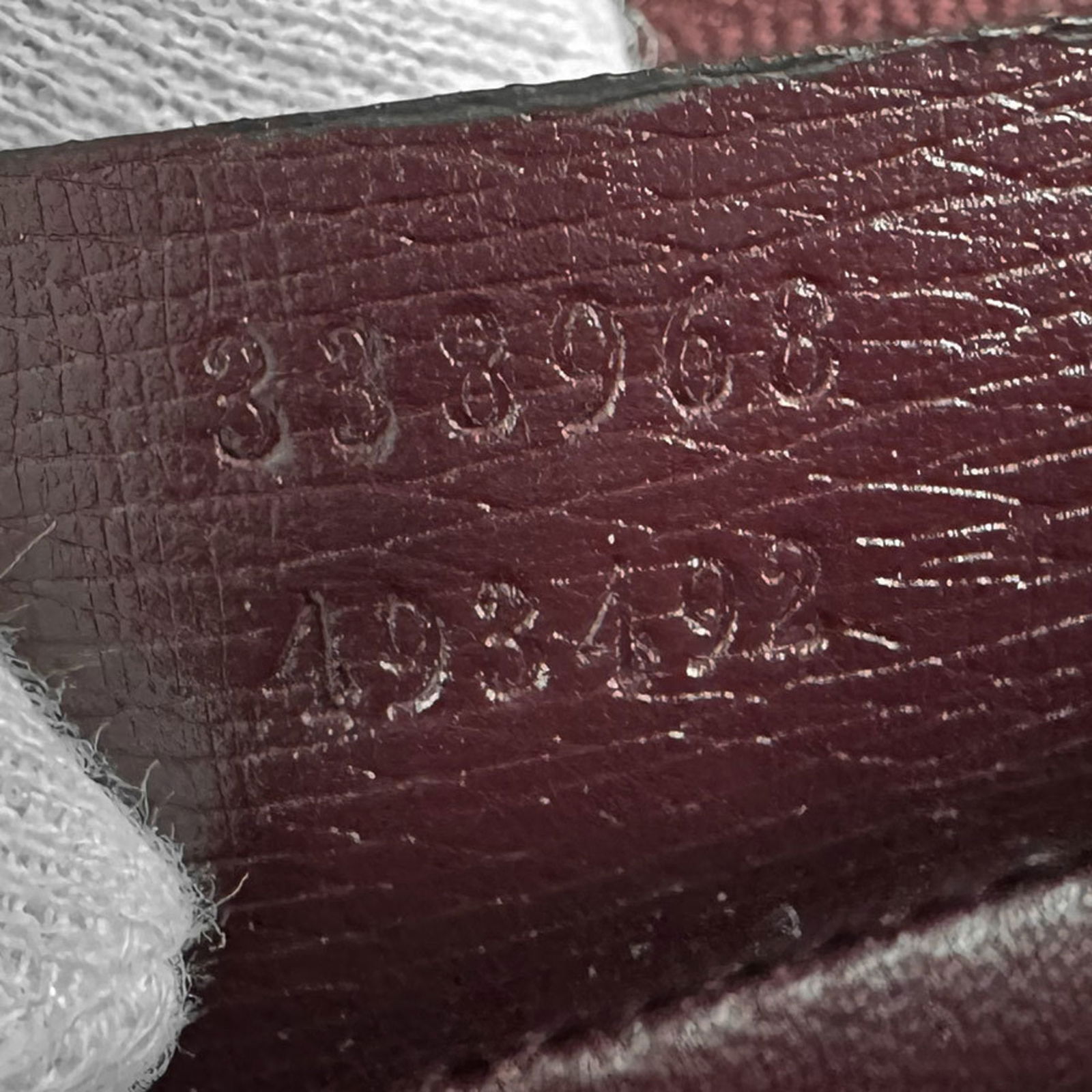 Gucci Leather Handbag - 12