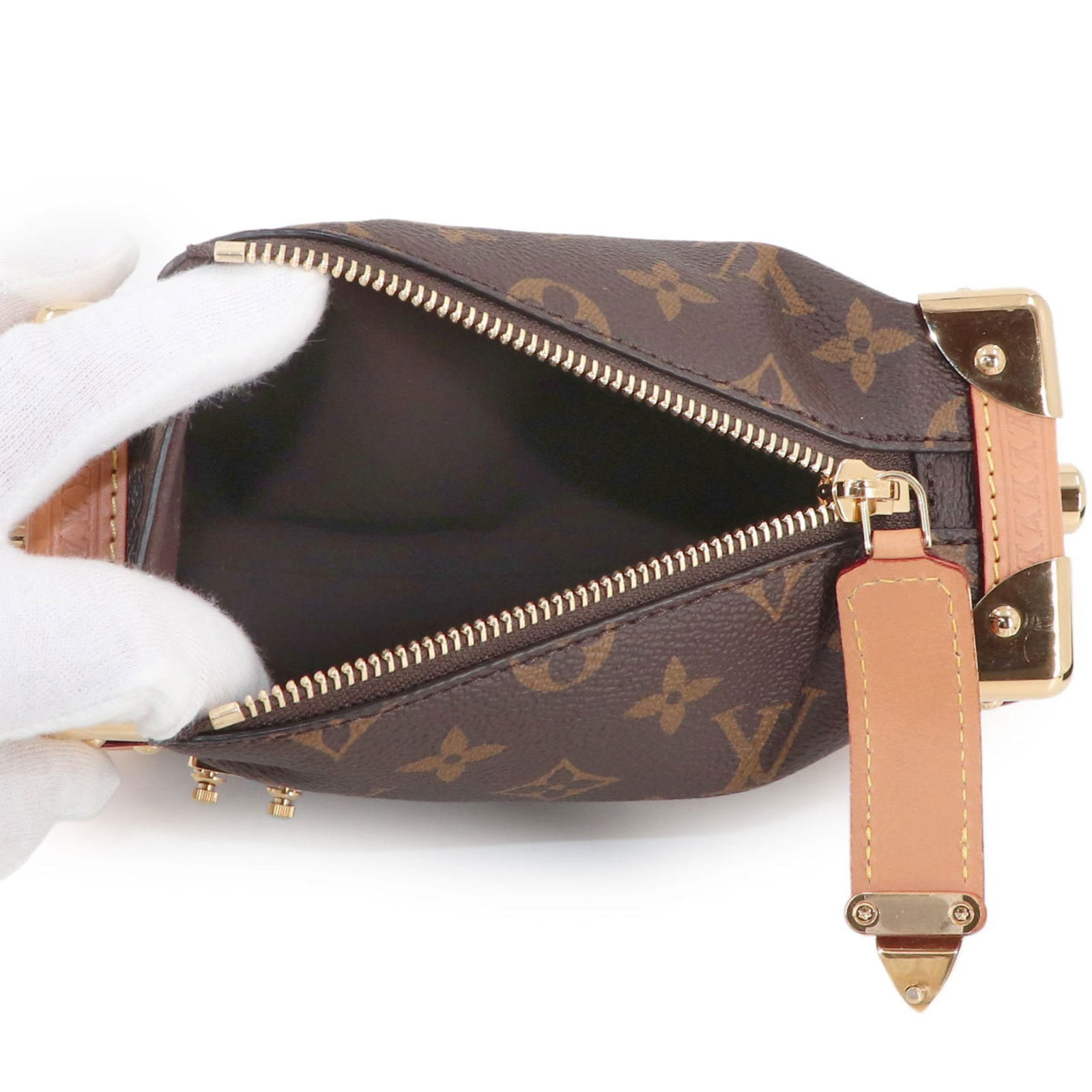 Louis Vuitton Monogram Handbag - 7