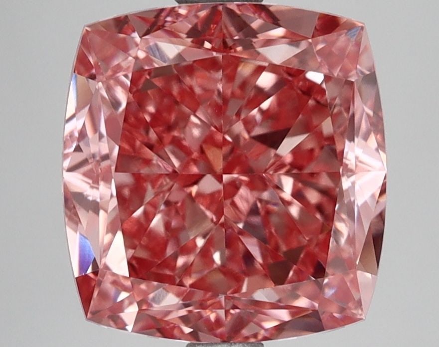 Loose Lab Diamond - IGI Cushion Modified 4.66ct Fancy Vivid Pink VVS2: Loose Lab Diamond - IGI Cushion Modified 4.66ct Fancy Vivid Pink VVS2 Experience the unparalleled beauty of a lab-grown diamond, certified by IGI as Fancy Vivid Pink with exceptional clarity and polis