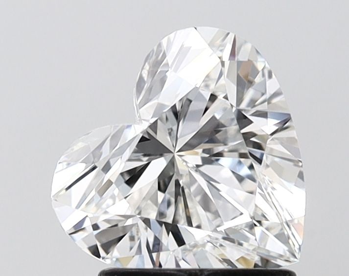IGI Heart 1.51ct E VVS2 Loose Lab Diamond: IGI Heart 1.51ct E VVS2 Loose Lab Diamond Experience the brilliance of a lab-grown diamond, certified by IGI as E color, VVS2 clarity, and EX polish and symmetry. This 1.51ct loose gemstone boasts exc