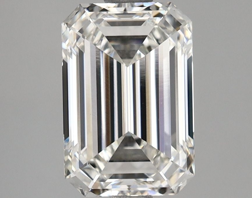 Loose Lab Diamond - GIA Emerald 2.19ct G VVS2: Loose Lab Diamond - GIA Emerald 2.19ct G VVS2 Experience the exceptional quality of this lab-grown diamond, certified by the prestigious GIA as an Emerald 2.19ct G VVS2. Its exceptional cut, color, an