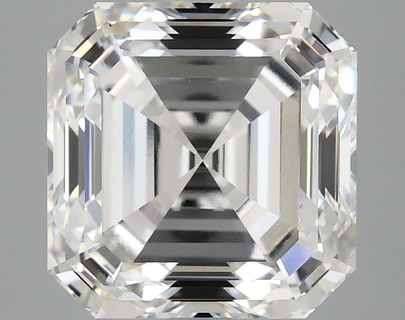 IGI Asscher 5.07ct E VVS2 Loose Lab Diamond: IGI Asscher 5.07ct E VVS2 Loose Lab Diamond Experience the brilliance of a lab-grown diamond, certified by IGI as an exceptional 5.07ct E VVS2 loose gemstone with EX polish and symmetry. This stunning