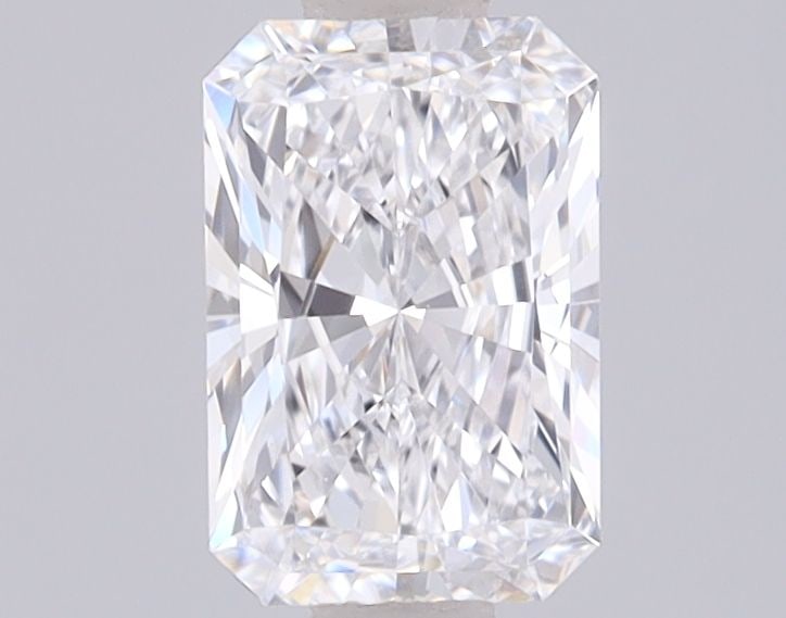 IGI Radiant 1.03ct D IF Loose Lab Diamond: IGI Radiant 1.03ct D IF Loose Lab Diamond A rare and exceptional opportunity to own a truly unique diamond, the IGI Radiant 1.03ct D IF Loose Lab Diamond boasts an impressive color grade of D, indicat