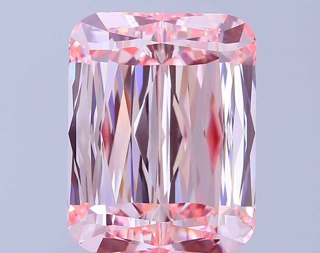 Loose Lab Diamond - IGI Cushion Modified 12.16ct Fancy Vivid Pink VVS2: Loose Lab Diamond - IGI Cushion Modified 12.16ct Fancy Vivid Pink VVS2 Experience the rare beauty of a Fancy Vivid Pink Lab Diamond, certified by the International Gemological Institute (IGI) as VVS2