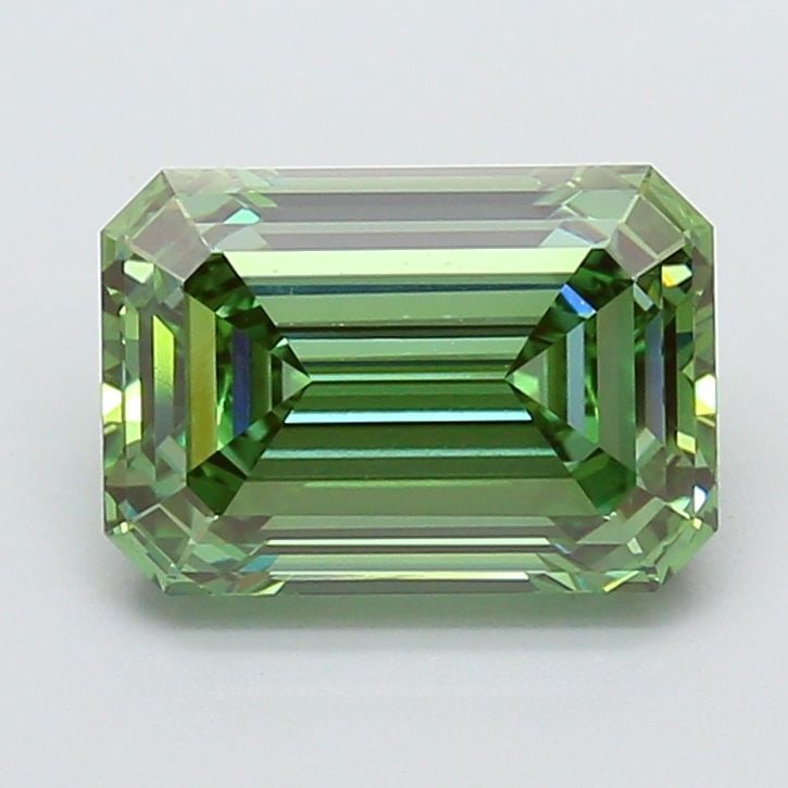 Loose Lab Diamond - IGI Emerald 3.09ct Fancy Vivid Green VVS2: Loose Lab Diamond - IGI Emerald 3.09ct Fancy Vivid Green VVS2 Experience the rare beauty of a lab-grown emerald, certified by the International Gemological Institute (IGI) as Fancy Vivid Green with ex