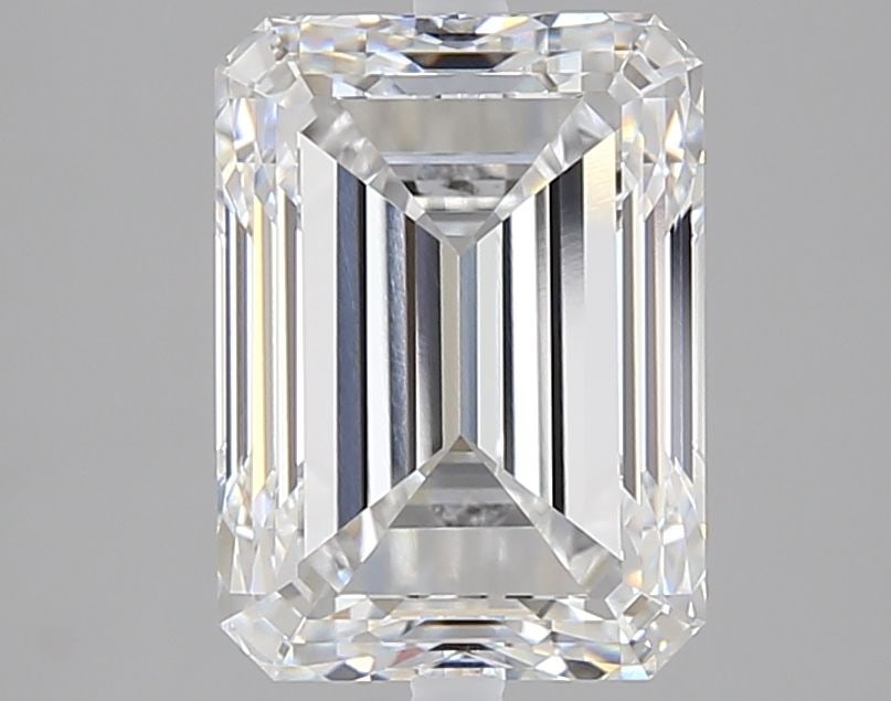 Loose Lab Diamond - IGI Emerald 4.0ct D VVS1: Loose Lab Diamond - IGI Emerald 4.0ct D VVS1 A rare and exceptional lab-grown diamond, certified by the International Gemological Institute (IGI) as an IGI Emerald 4.0ct D VVS1, boasts a flawless cut,