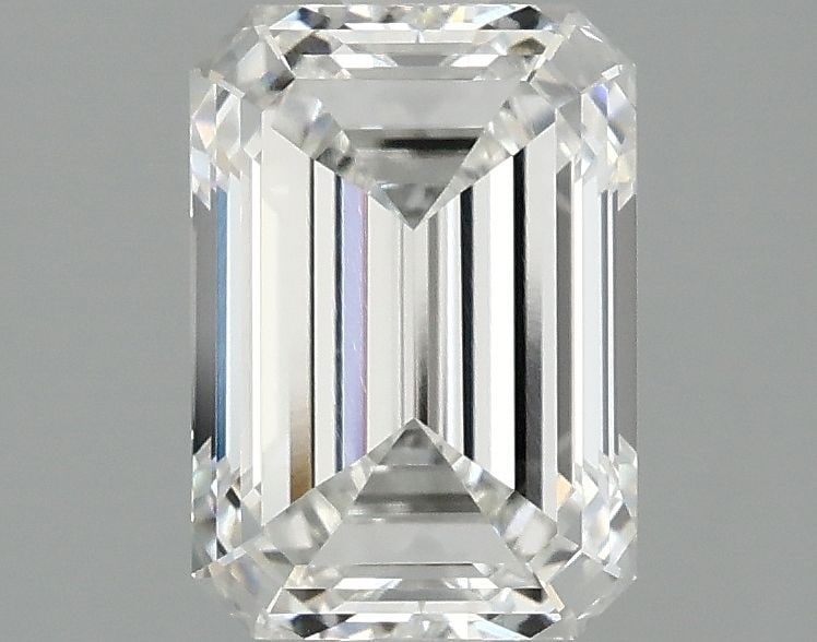 Loose Lab Diamond - IGI Emerald 2.1ct F VVS2: Loose Lab Diamond - IGI Emerald 2.1ct F VVS2 Experience the beauty of nature, redefined - this stunning 2.1ct lab-grown emerald diamond boasts exceptional clarity with a VVS2 grade, vibrant color at F