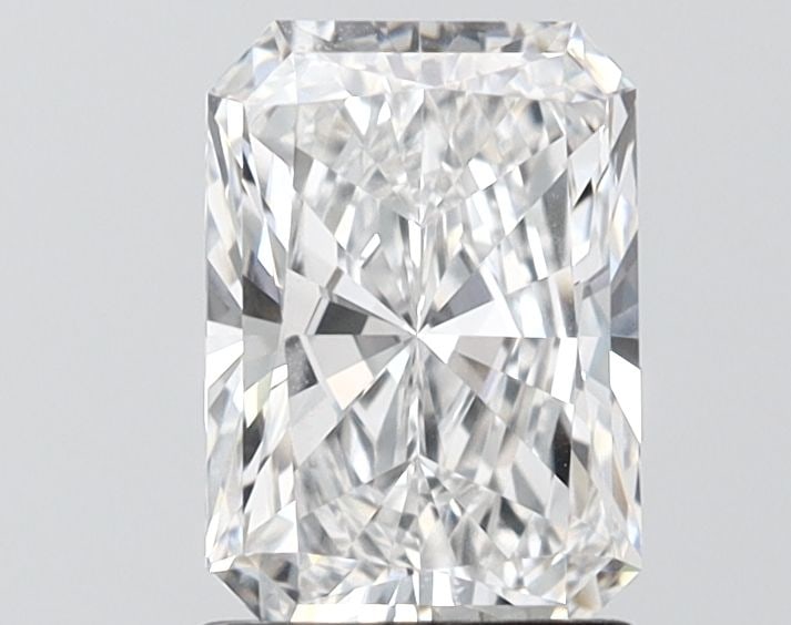 IGI Radiant 1.56ct E VVS1 Loose Lab Diamond: IGI Radiant 1.56ct E VVS1 Loose Lab Diamond Experience the beauty of a lab-grown diamond, certified by IGI as a radiant E color, VVS1 clarity, and EX polish. This stunning 1.56ct gem boasts exceptiona
