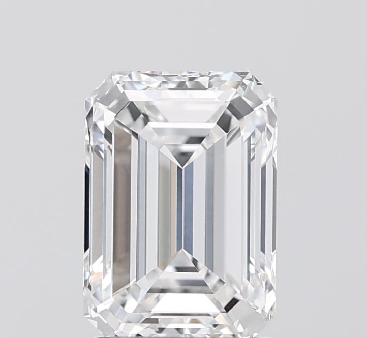 Loose Lab Diamond - IGI Emerald 2.01ct E VVS2: Loose Lab Diamond - IGI Emerald 2.01ct E VVS2 Experience the beauty of nature, reimagined - this stunning 2.01ct IGI Emerald cut lab diamond boasts exceptional clarity (VVS2) and polish (EX), giving i