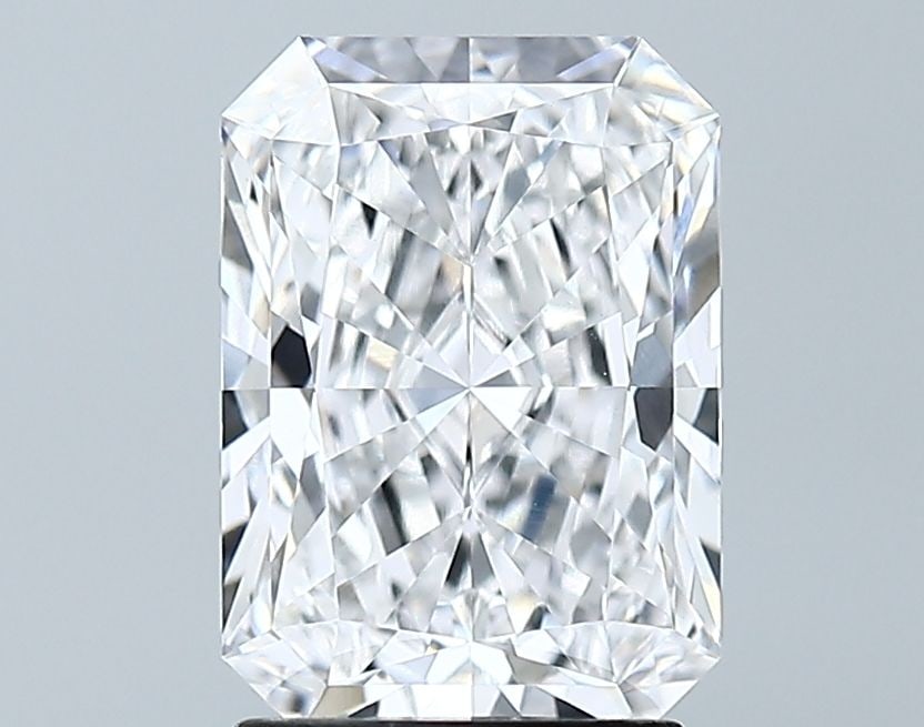Loose Lab Diamond - GIA Radiant 2.16ct D VVS2: Loose Lab Diamond - GIA Radiant 2.16ct D VVS2 Experience the brilliance of a lab-grown diamond, certified by the prestigious GIA as a radiant D color, VVS2 clarity, and boasting exceptional polish and