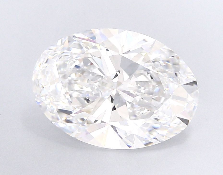 GIA Oval 3.75ct D VVS2 Diamond, Loose: GIA Oval 3.75ct D VVS2 Diamond, Loose Experience the brilliance of a lab-grown diamond, certified by the prestigious GIA as a D color, VVS2 clarity, and 3.75 carats in an oval shape. This exceptional