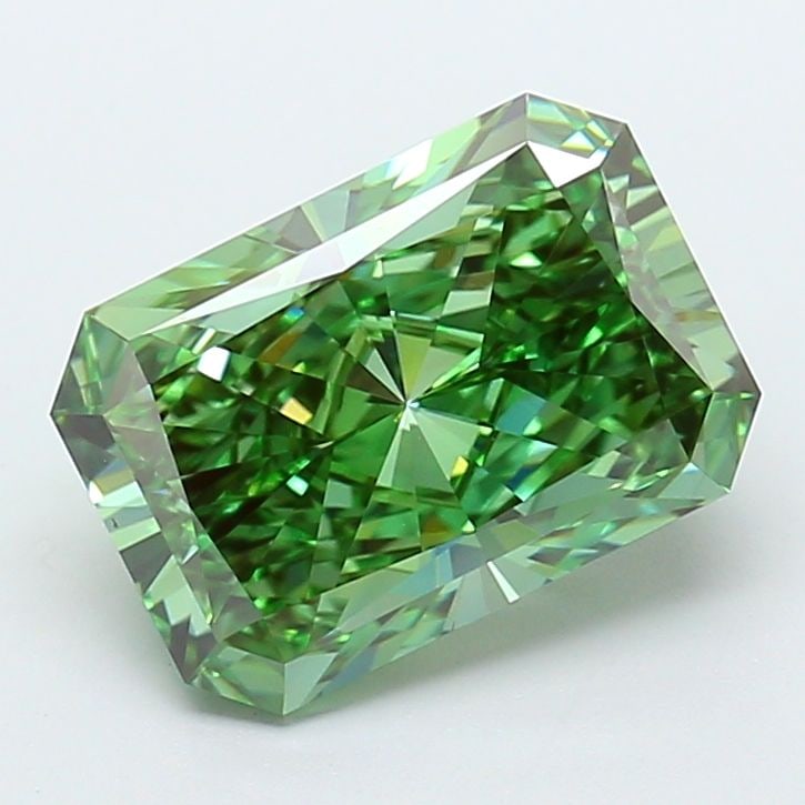 IGI Radiant 4.06ct Fancy Vivid Green VVS2 Loose Lab Diamond: IGI Radiant 4.06ct Fancy Vivid Green VVS2 Loose Lab Diamond Experience the breathtaking beauty of a lab-grown diamond, certified by IGI as Fancy Vivid Green with exceptional clarity and polish. This s