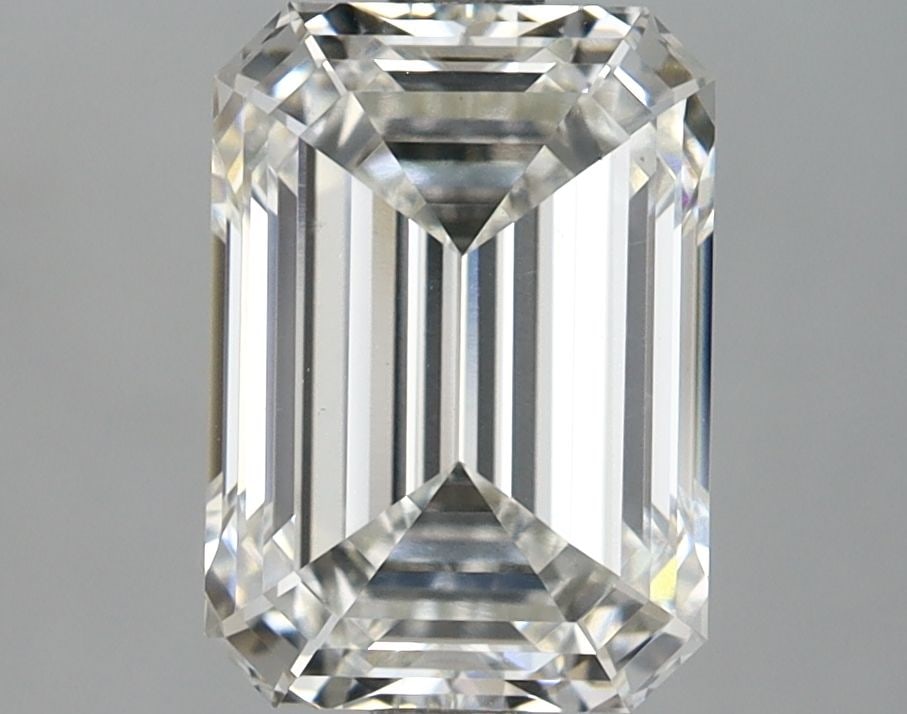 Loose Lab Diamond - IGI Emerald 2.09ct D VVS2: Loose Lab Diamond - IGI Emerald 2.09ct D VVS2 A rare and exceptional lab-grown diamond, certified by the International Gemological Institute (IGI), boasts an impressive 2.09 carats of flawless VVS2 cl