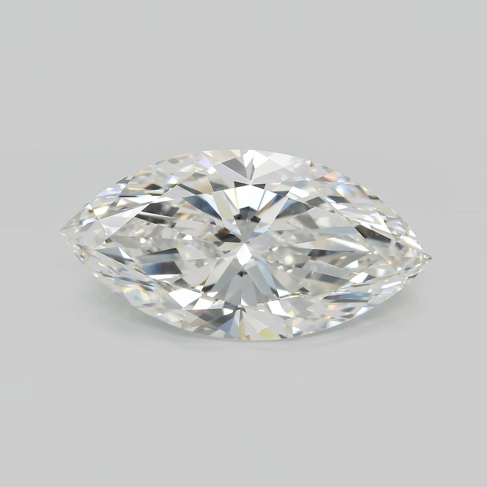 IGI Marquise 14.54ct F VVS2 Loose Diamond: IGI Marquise 14.54ct F VVS2 Loose Diamond A truly unique and exceptional diamond, this 14.54ct IGI certified marquise cut features an impressive F color and VVS2 clarity, giving it a radiant brillianc