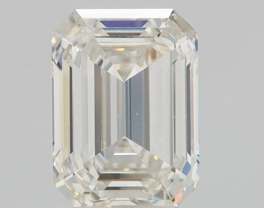 Loose Lab Diamond - Emerald 2.0ct G VVS2: Loose Lab Diamond - Emerald 2.0ct G VVS2 Experience the beauty of a lab-grown diamond, expertly cut to bring out its natural brilliance. This stunning 2.0ct Emerald-cut gem boasts an impressive G colo