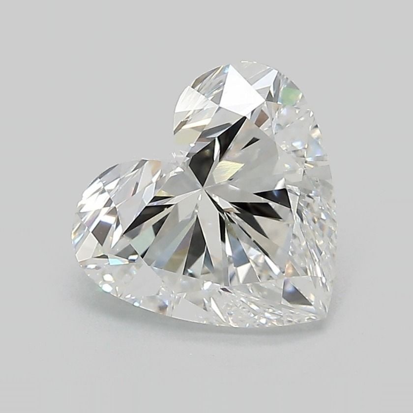 IGI Heart 2.75ct E VVS2 Loose Lab Diamond: IGI Heart 2.75ct E VVS2 Loose Lab Diamond Experience the beauty of a lab-grown diamond, certified by the International Gemological Institute (IGI) as VVS2 clarity and boasting exceptional cut, color,