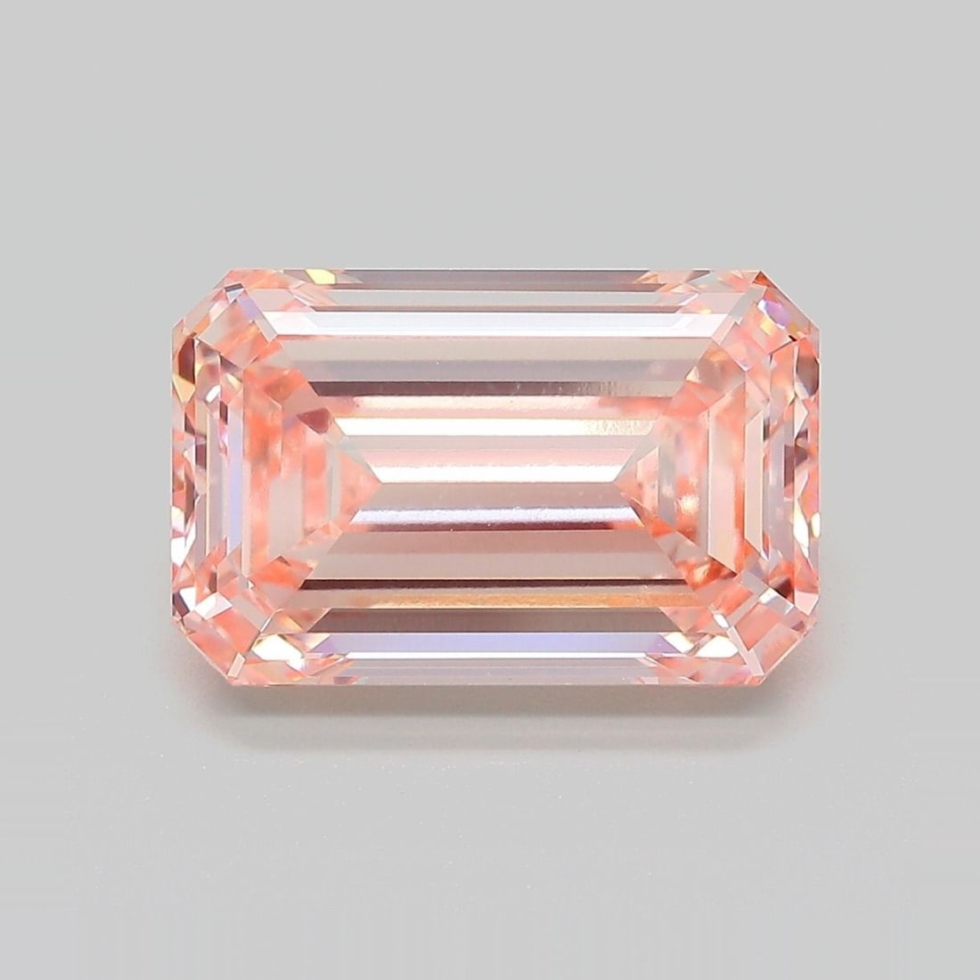Loose Lab Diamond - IGI Emerald 6.28ct Fancy Intense Pink VVS2: Loose Lab Diamond - IGI Emerald 6.28ct Fancy Intense Pink VVS2 Experience the rare beauty of a lab-grown diamond, certified by IGI as a Fancy Intense Pink gemstone with exceptional clarity and cut. Th