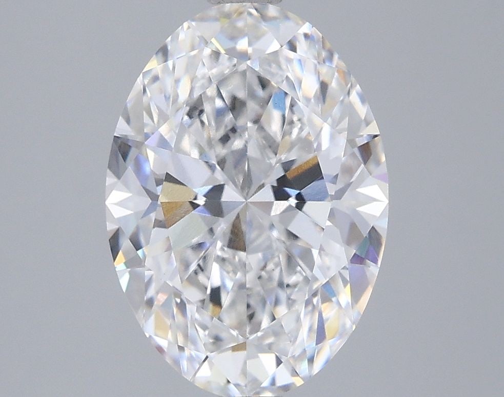 IGI Oval 3.09ct E VVS2 Loose Lab Diamond: IGI Oval 3.09ct E VVS2 Loose Lab Diamond Experience the brilliance of a lab-grown diamond, certified by the International Gemological Institute (IGI) as a high-quality 3.09ct E VVS2 oval cut stone.