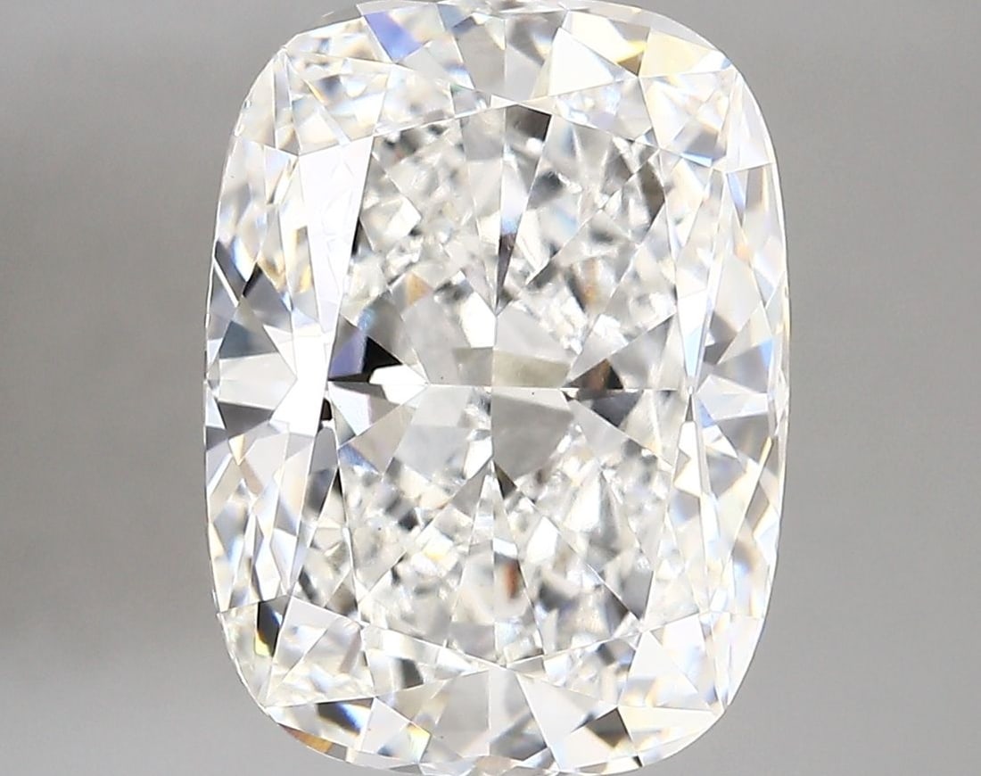 Loose Lab Diamond - IGI Cushion Modified 5.66ct E VVS2 (1 of 1)