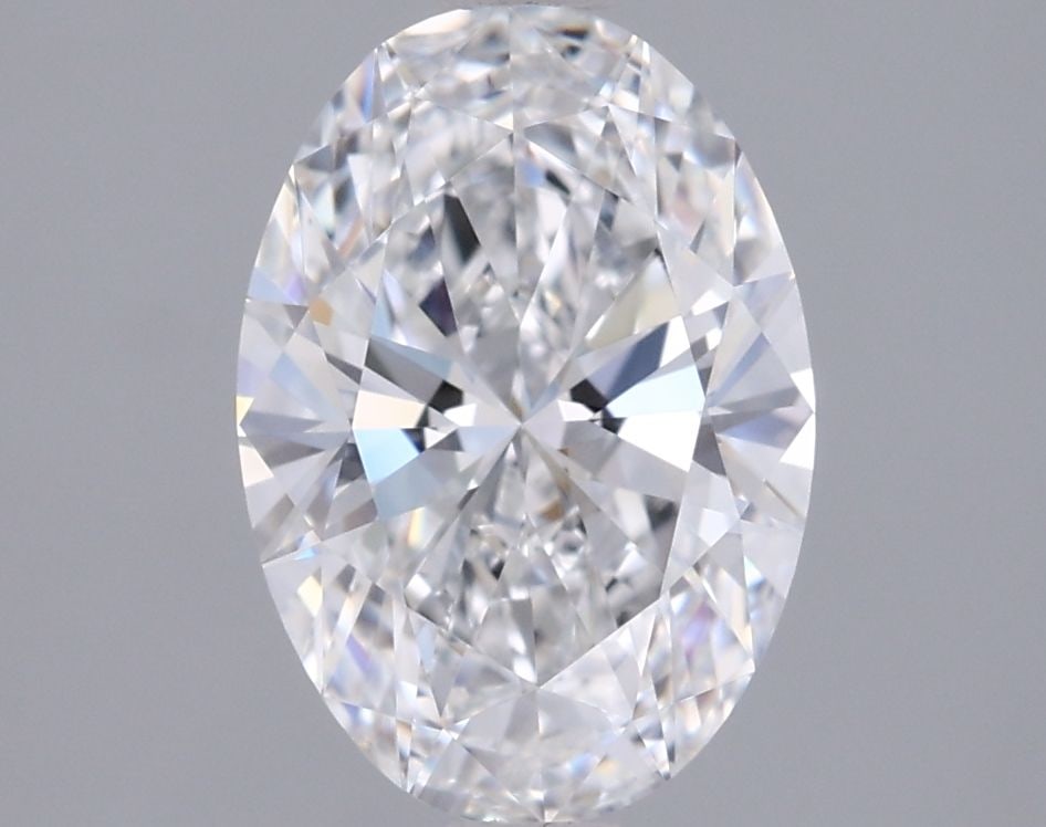 IGI Oval 1.53ct D VVS2 Loose Lab Diamond: IGI Oval 1.53ct D VVS2 Loose Lab Diamond A rare and exceptional lab-grown diamond, this 1.53ct IGI Oval boasts an impressive color grade of D, indicating its exceptional clarity and brilliance.