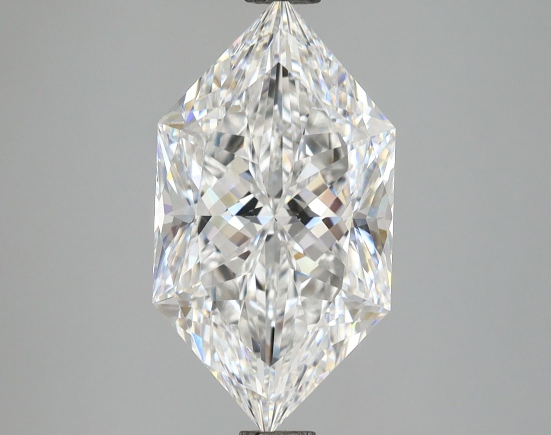 Loose Lab Diamond - IGI Hexagonal 3.98ct D VVS2: Loose Lab Diamond - IGI Hexagonal 3.98ct D VVS2 A rare and exquisite lab-grown diamond, certified by the International Gemological Institute (IGI), boasts exceptional clarity with a VVS2 grade and a