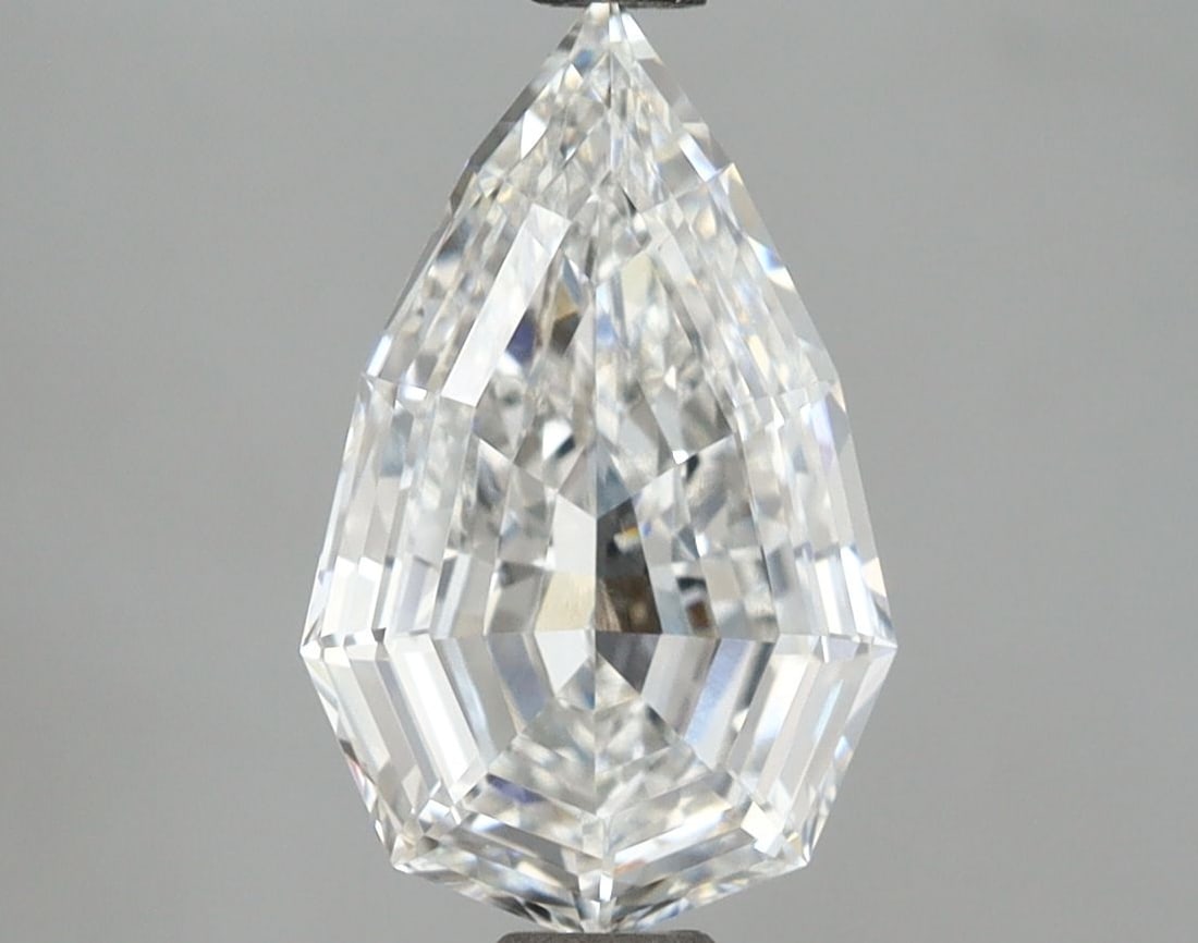 Loose Lab Diamond - IGI Other 2.09ct E VVS2: Loose Lab Diamond - IGI Other 2.09ct E VVS2 A rare and exceptional lab-grown diamond, certified by the International Gemological Institute (IGI) as E color, VVS2 clarity, and EX polish and symmetry.