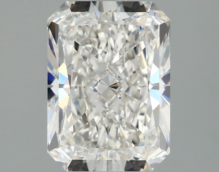 IGI Radiant 2.07ct E VVS2 Loose Lab Diamond: IGI Radiant 2.07ct E VVS2 Loose Lab Diamond Experience the brilliance of a lab-grown diamond, certified by IGI as E in color and VVS2 in clarity, making it nearly flawless. This 2.07ct radiant