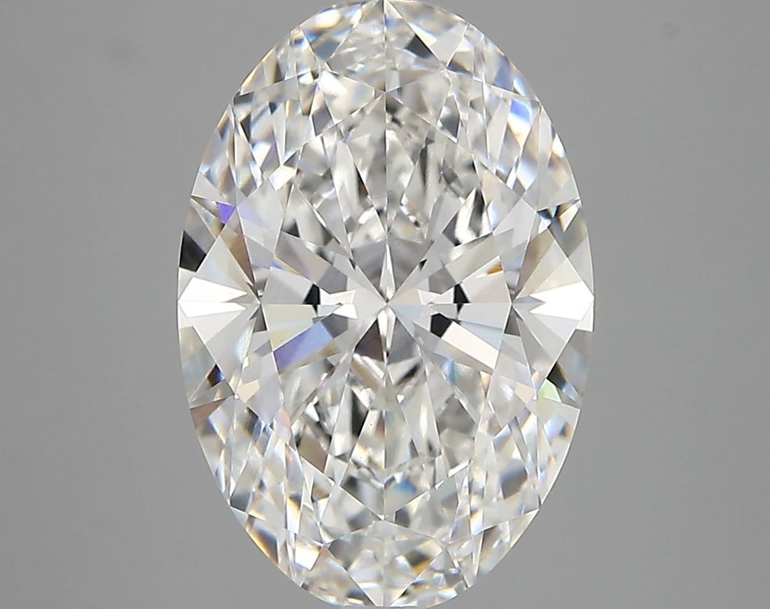 IGI Oval 4.42ct E VVS2 Loose Lab Diamond: IGI Oval 4.42ct E VVS2 Loose Lab Diamond Experience the brilliance of a lab-grown diamond, certified by the International Gemological Institute (IGI) as a high-quality E color, VVS2 clarity stone with