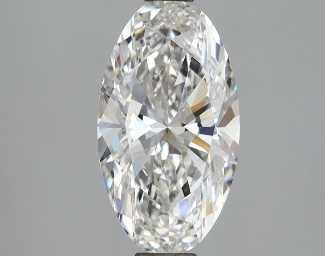IGI Oval 2.03ct E VVS2 Loose Lab Diamond: IGI Oval 2.03ct E VVS2 Loose Lab Diamond A truly unique and rare find, this 2.03ct IGI Oval lab diamond boasts exceptional clarity with a VVS2 grade, making it a standout among its peers. Its vibrant
