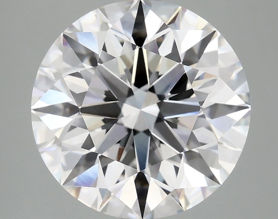 IGI Round 5.03ct E VVS2 Loose Lab Diamond: IGI Round 5.03ct E VVS2 Loose Lab Diamond A stunning IGI-certified lab-grown diamond, this 5.03ct E VVS2 gem shines with exceptional clarity and cut, boasting an EX polish and symmetry that makes it t
