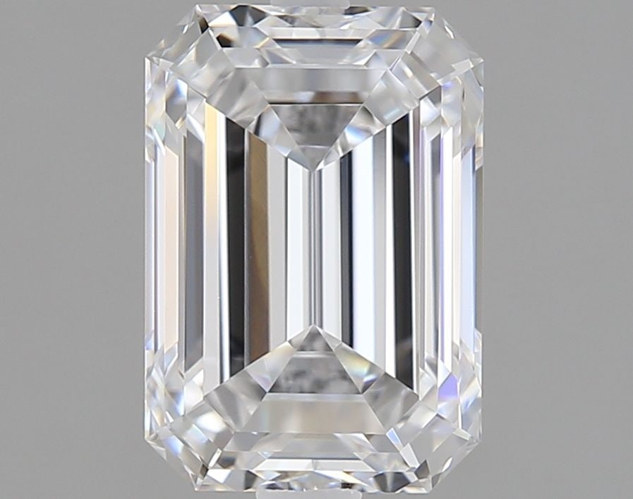 Loose Lab Diamond - GIA Emerald 2.03ct D VVS1: Loose Lab Diamond - GIA Emerald 2.03ct D VVS1 A rare and exceptional lab-grown diamond, certified by the prestigious GIA as an Emerald 2.03ct D VVS1, boasts impeccable clarity and color. Its flawless