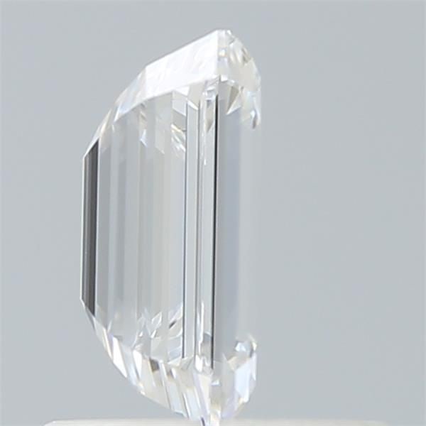 Loose Lab Diamond - IGI Emerald 1.0ct D VVS2: Loose Lab Diamond - IGI Emerald 1.0ct D VVS2 A rare and exceptional lab-grown diamond, certified by the International Gemological Institute (IGI), boasts an impressive 1.0 carat D color grade with VVS