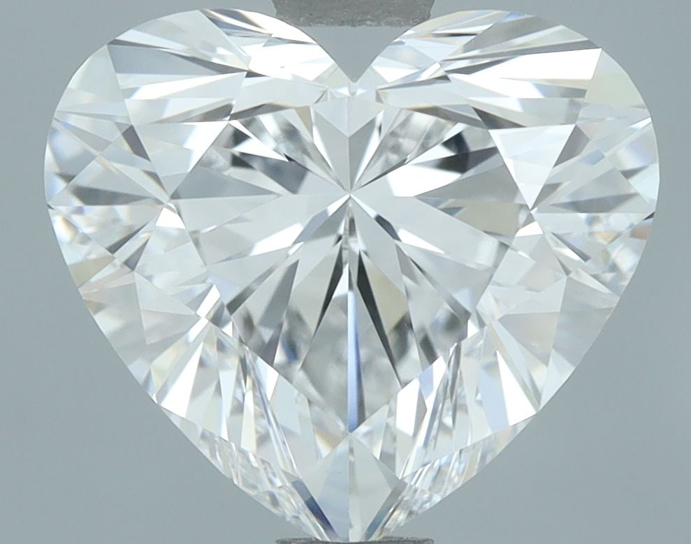 IGI Heart 2.05ct D VVS2 Loose Lab Diamond: IGI Heart 2.05ct D VVS2 Loose Lab Diamond A rare opportunity to own a truly unique and exceptional diamond, this 2.05ct IGI VVS2 D lab-grown gemstone boasts an impressive color grade of D, indicating