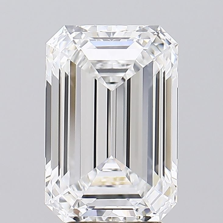 Loose Lab Diamond - IGI Emerald 3.93ct D VVS1: Loose Lab Diamond - IGI Emerald 3.93ct D VVS1 A rare opportunity to own a genuine lab-grown diamond, certified by the International Gemological Institute (IGI) as an IGI Emerald 3.93ct D VVS1. This ex