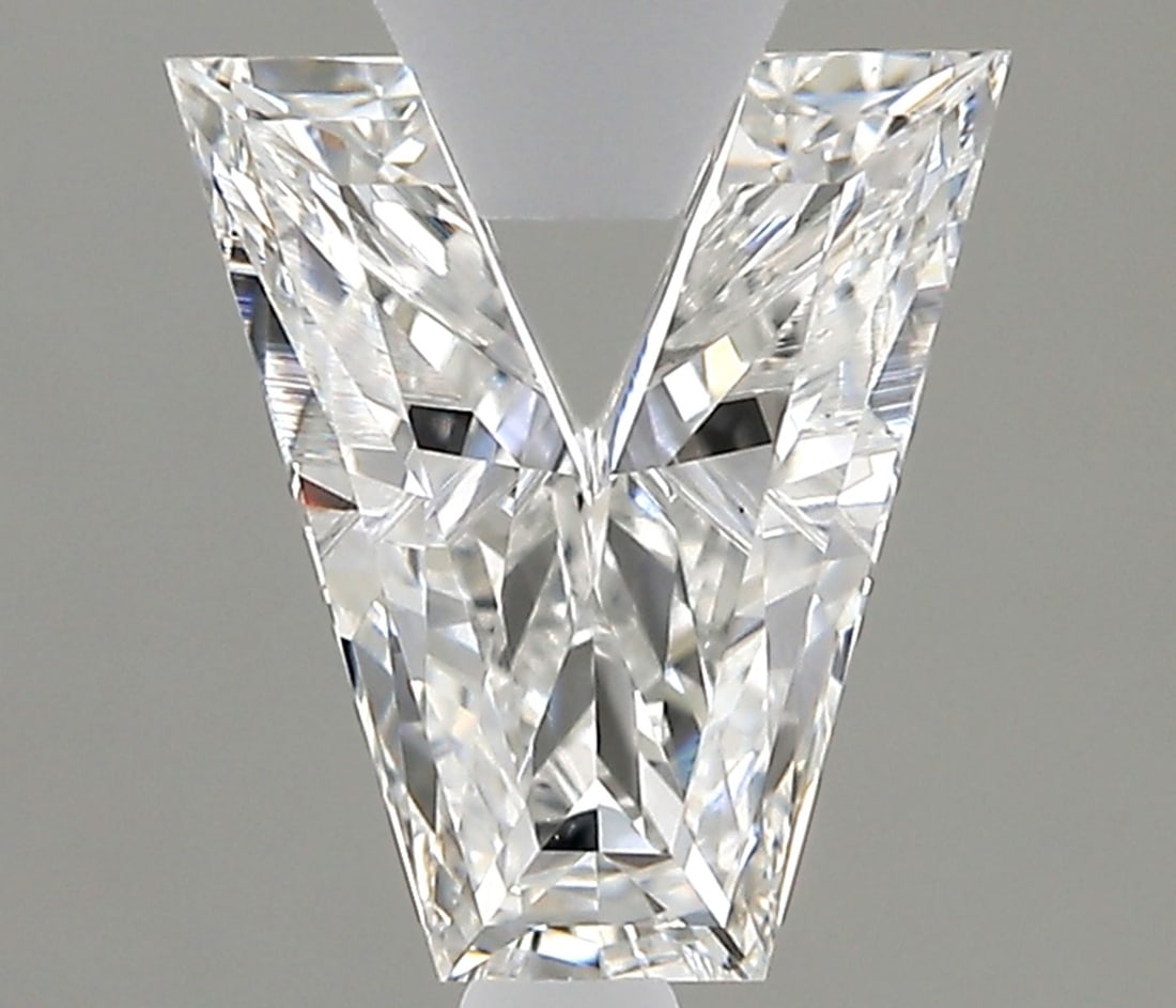 0.75ct E VVS2 Loose Lab Diamond: 0.75ct E VVS2 Loose Lab Diamond A rare and exceptional find, this 0.75ct E VVS2 loose lab diamond boasts an impressive clarity grade, making it a true gem for collectors and connoisseurs alike. Its vi