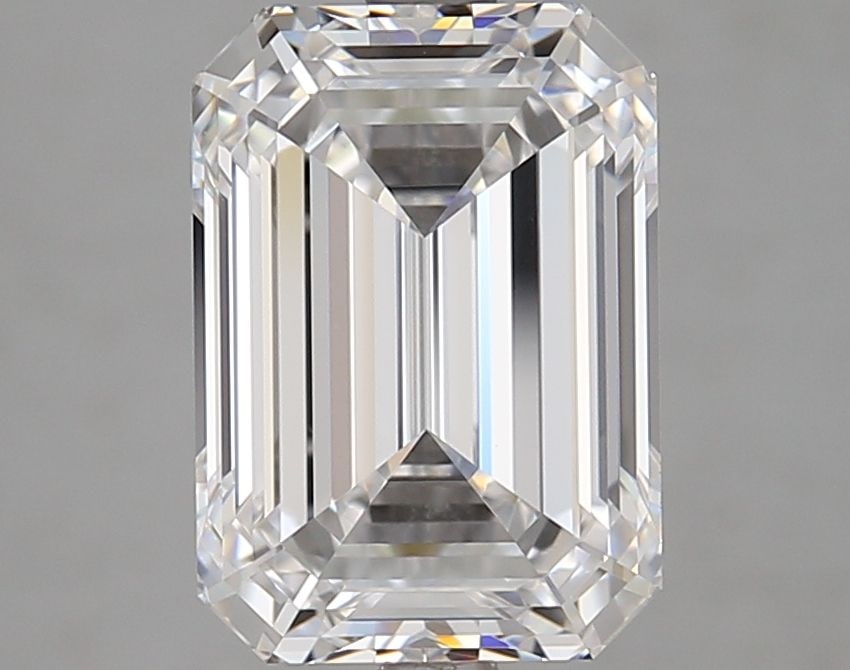 Loose Lab Diamond - IGI Emerald 4.01ct D IF: Loose Lab Diamond - IGI Emerald 4.01ct D IF Experience the brilliance of nature, redefined. This exceptional 4.01ct lab-grown diamond boasts a dazzling D color and IF clarity, making it a true gem amo