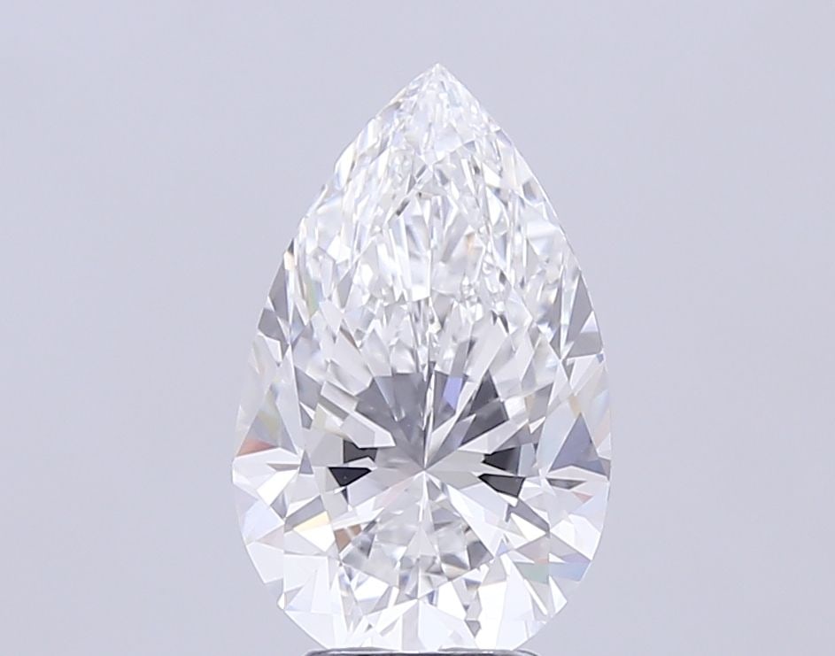 Loose Lab Diamond - IGI Pear 3.36ct F VVS2: Loose Lab Diamond - IGI Pear 3.36ct F VVS2 A stunning lab-grown pear-shaped diamond, certified by the International Gemological Institute (IGI), boasts exceptional clarity and color. Weighing 3.36