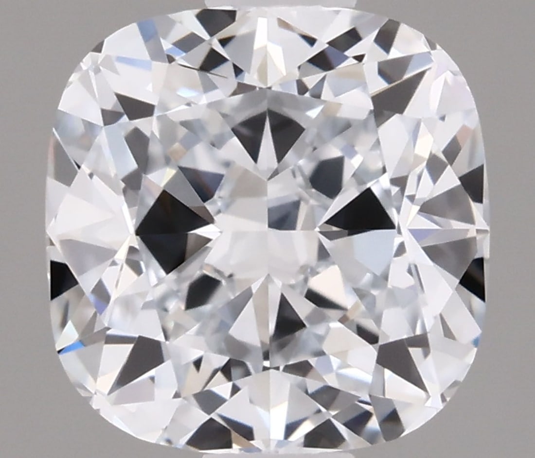 Loose Lab Diamond - Cushion Modified 0.9ct D VVS1: Loose Lab Diamond - Cushion Modified 0.9ct D VVS1 A rare and exceptional lab-grown diamond, this 0.9ct Cushion Modified D VVS1 boasts an impressive color grade and flawless clarity, making it a true g