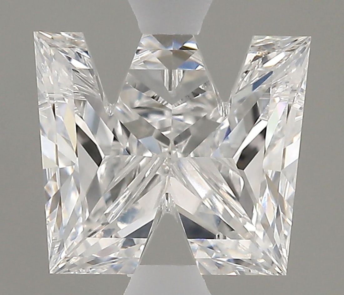 1.06ct E VVS2 Loose Lab Diamond: 1.06ct E VVS2 Loose Lab Diamond A rare opportunity to own a truly unique gem, this 1.06ct E VVS2 lab-grown diamond boasts exceptional clarity and color, making it a standout in any setting. Its impres